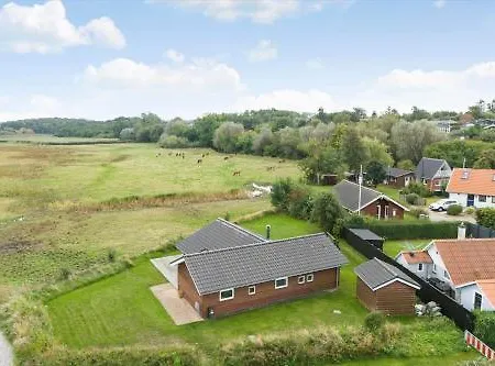 Fy207-brenderup-fyn-hyttevej-6 Holiday home
